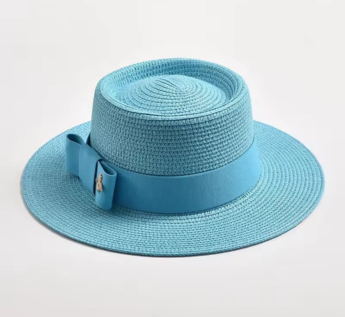 Chapeau de Paille Femme – Haut Plat & Nœud Papillon, Style Été Chic