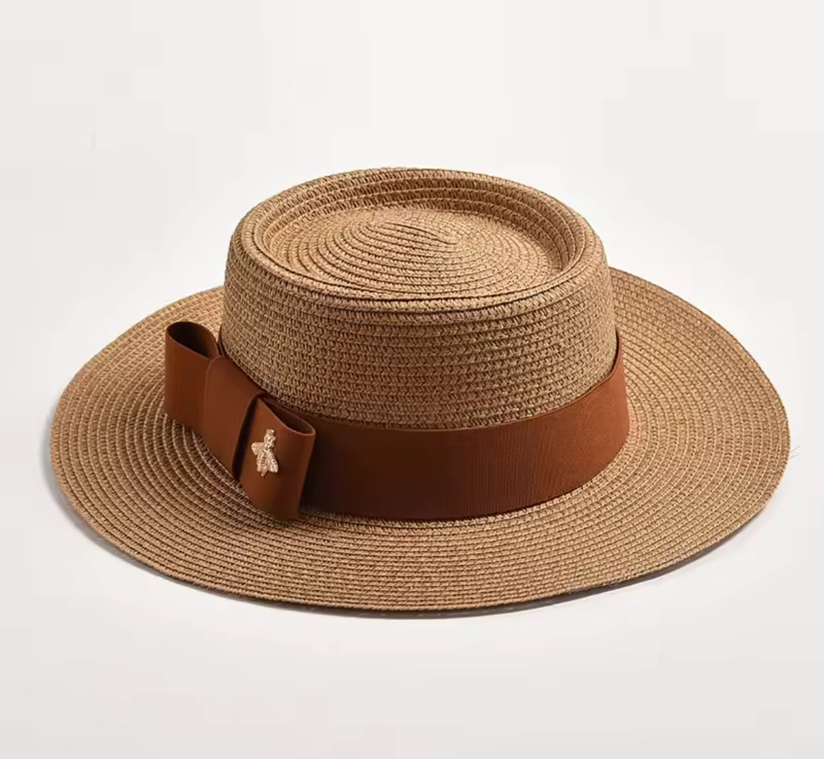 Chapeau de Paille Femme – Haut Plat & Nœud Papillon, Style Été Chic